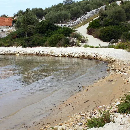 Дом отдыха Seaside Secluded House With A Swimming Pool Cove Vitane, Pasman - 8481 Ткон