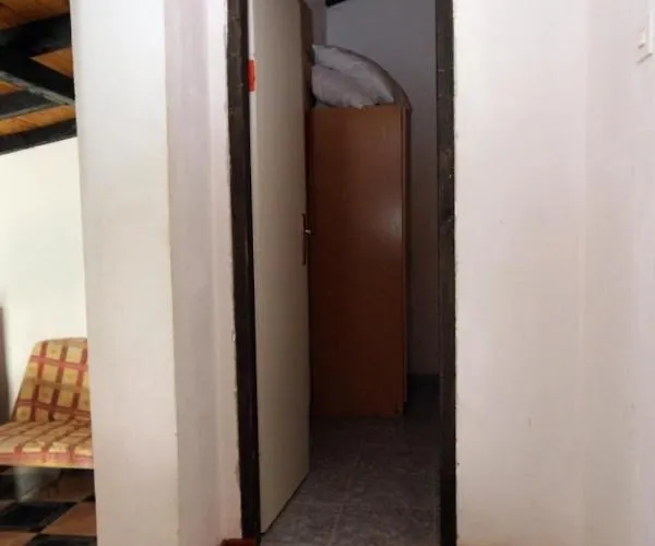 بيت للعطل Seaside Secluded House With A Swimming Pool Cove Vitane, Pasman - 8481 تكون