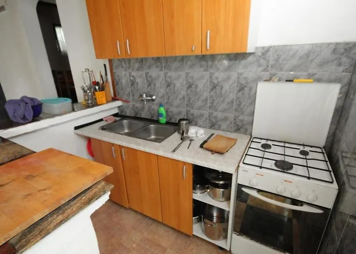 Сasa de vacaciones Seaside Secluded House With A Swimming Pool Cove Vitane, Pasman - 8481 *